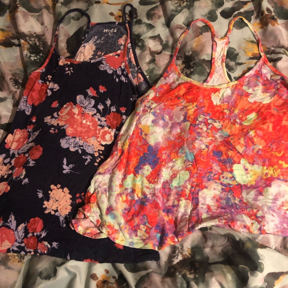 2 tank tops